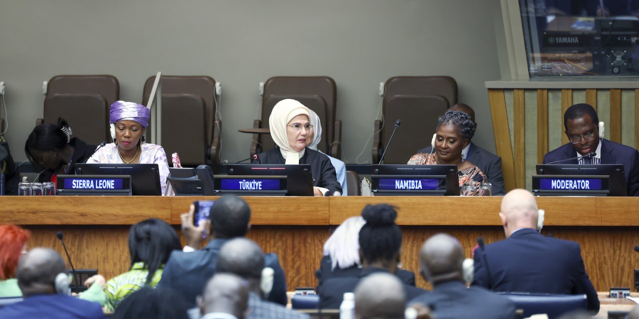 Emine Erdoğan, Şiddetin Önlenmesi Ve İyileşme Gününü Anma Programı’na Katıldı