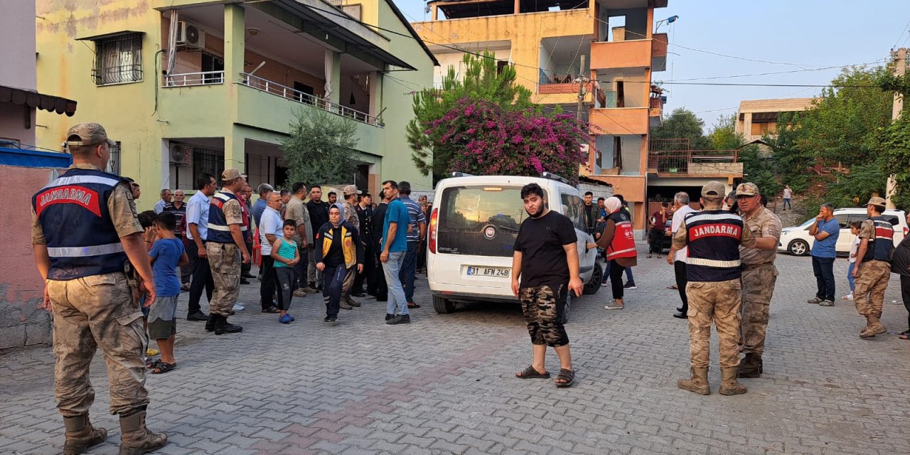 Uyuşturucu Şüphelisi Jandarmalara Ateş Açtı: 1 Astsubay Şehit, 1'i Teğmen, 2 Yaralı (3)