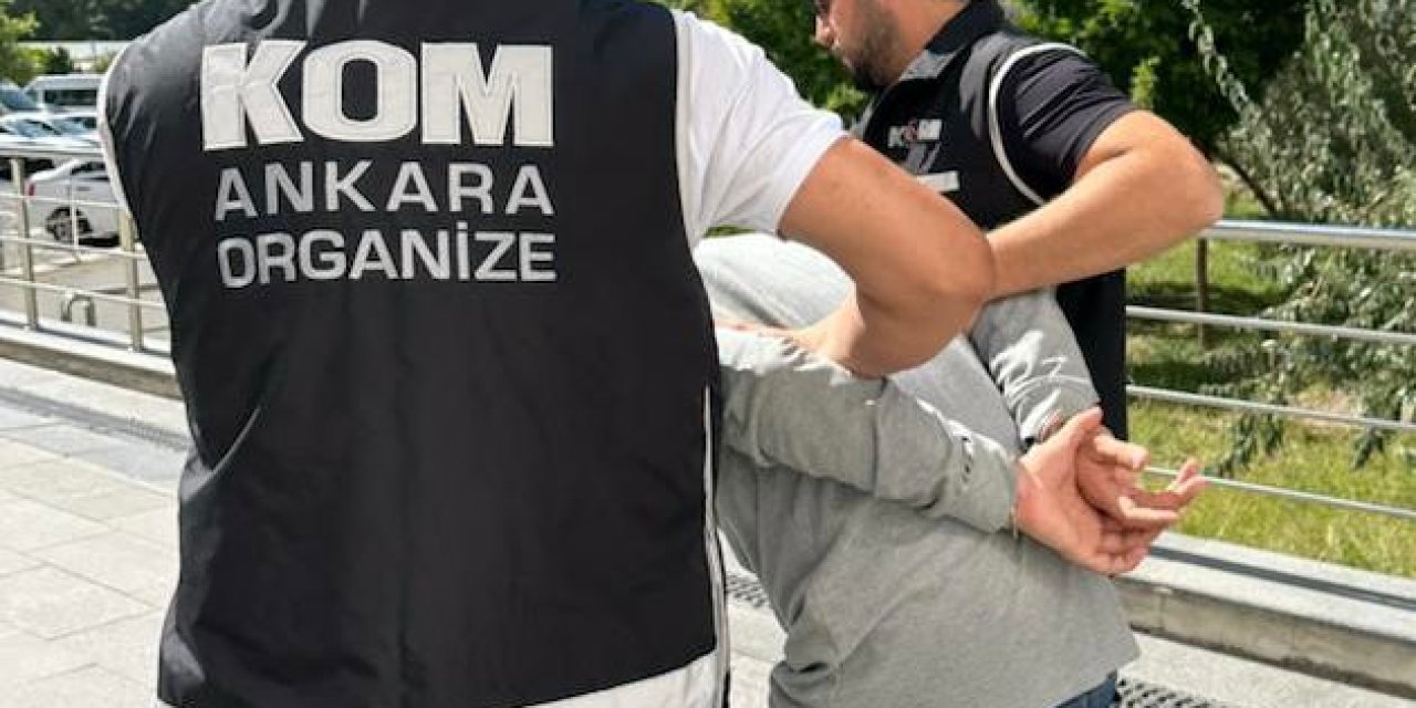 6 Yıldır Firari Olan Fetö'cü Ebubekir Şafak Baş Ankara'da Yakalanıp, Tutuklandı
