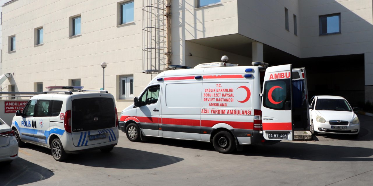 Huzurevinde 18 Kişi Yemekten Zehirlendi