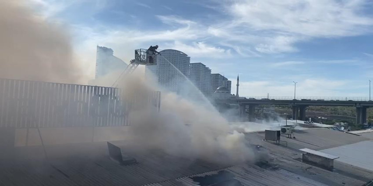 Bağcılar'da Matbaacılar Sitesinde Yangın- 1