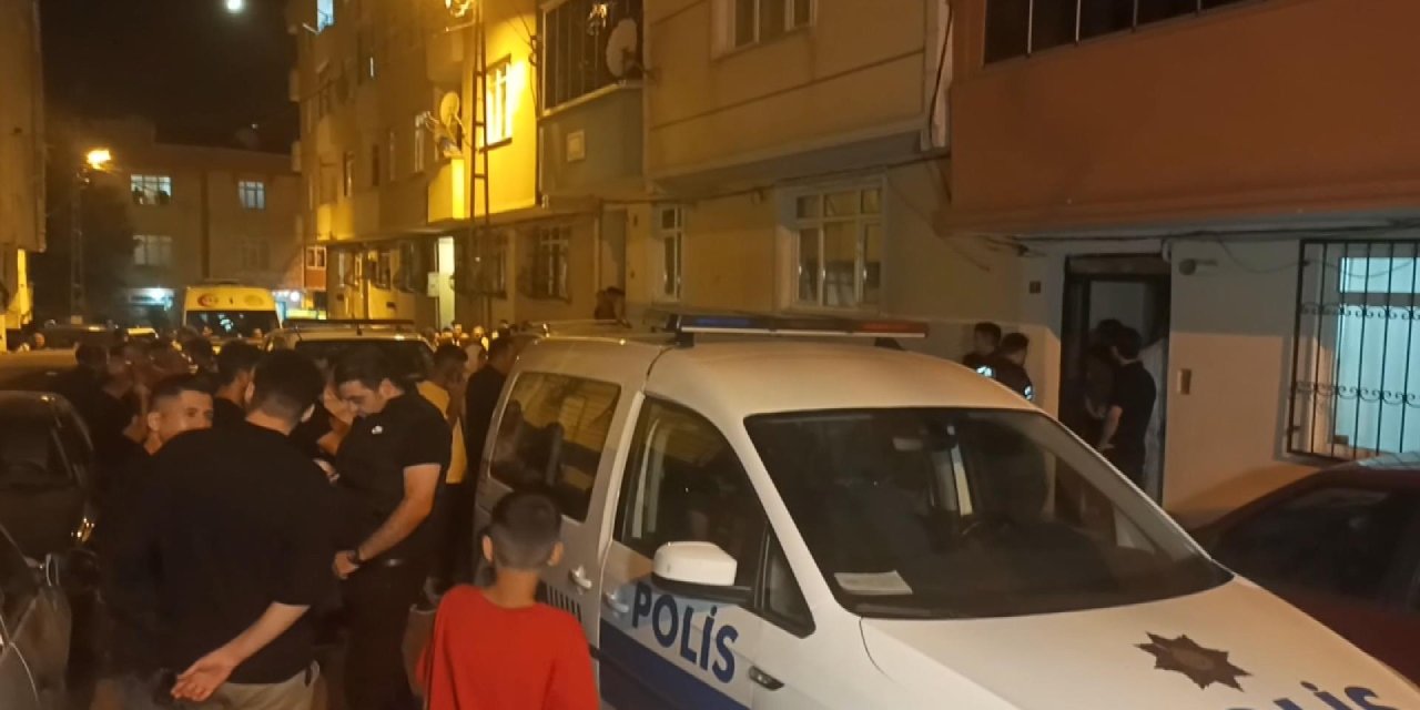 Esenyurt'ta Eşini Öldürüp İntihar Etti