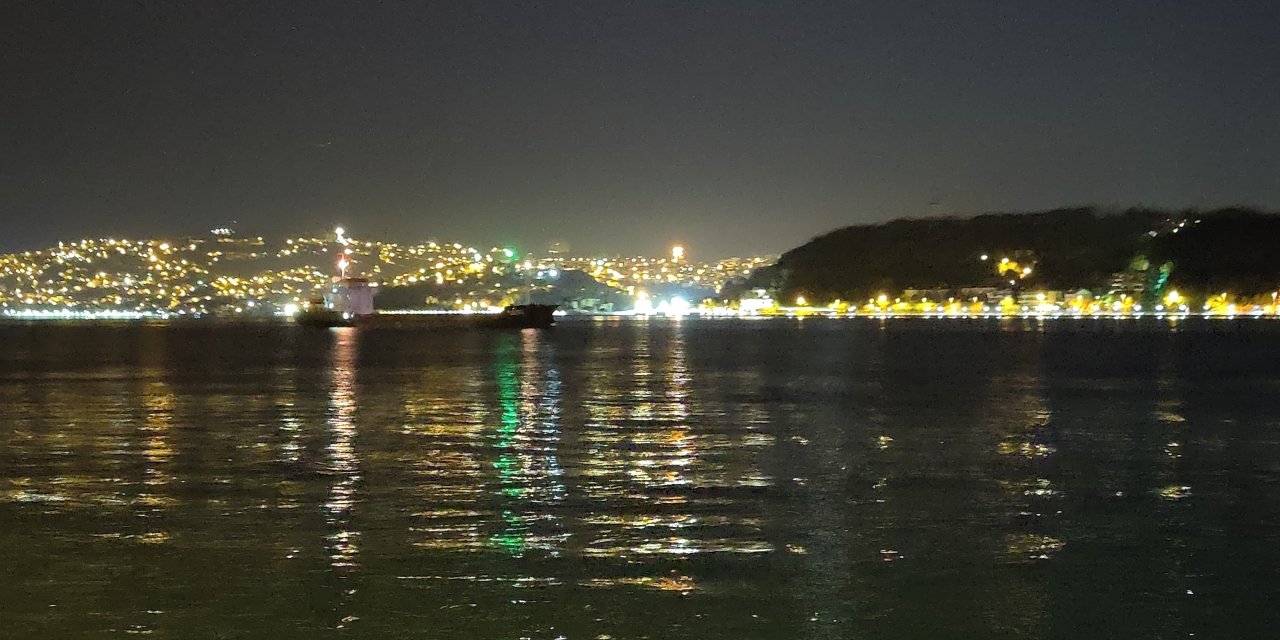 Ukrayna'dan Yola Çıkan Tahıl Gemisi, İstanbul Boğazı'ndan Geçerek İsrail'e Doğru Yol Aldı