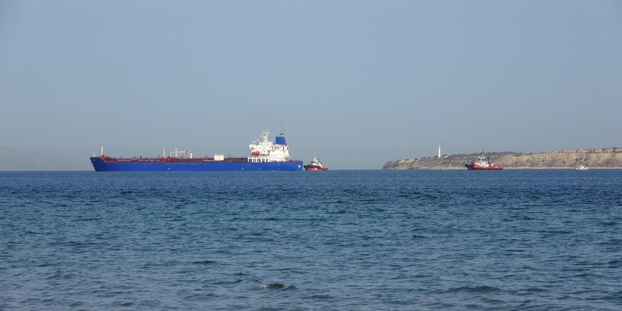 Çanakkale Boğazı'nda Gemi Arızası (2)