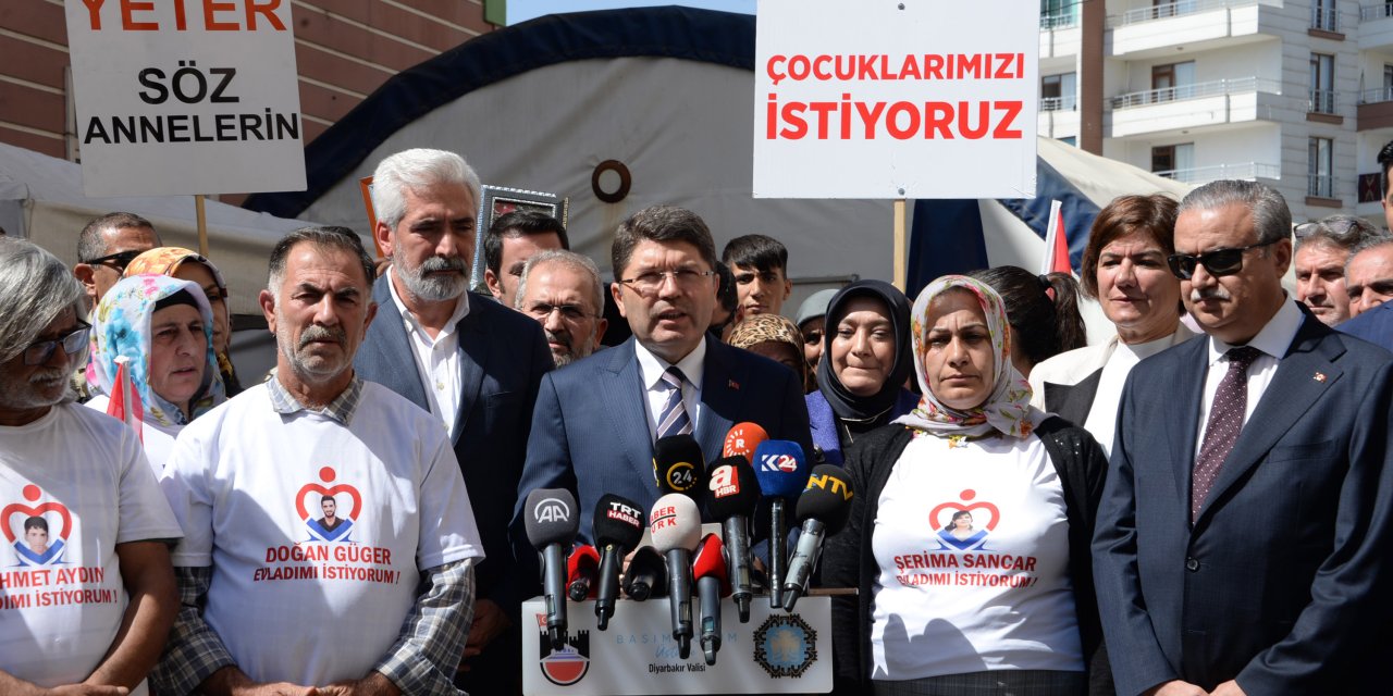 Bakan Tunç: Diyarbakır Anneleri Teröre Karşı Net Bir Mesaj Verdi