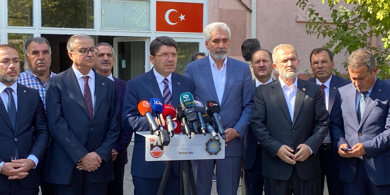 Bakan Tunç: Diyarbakır Anneleri Teröre Karşı Net Bir Mesaj Verdi (2)