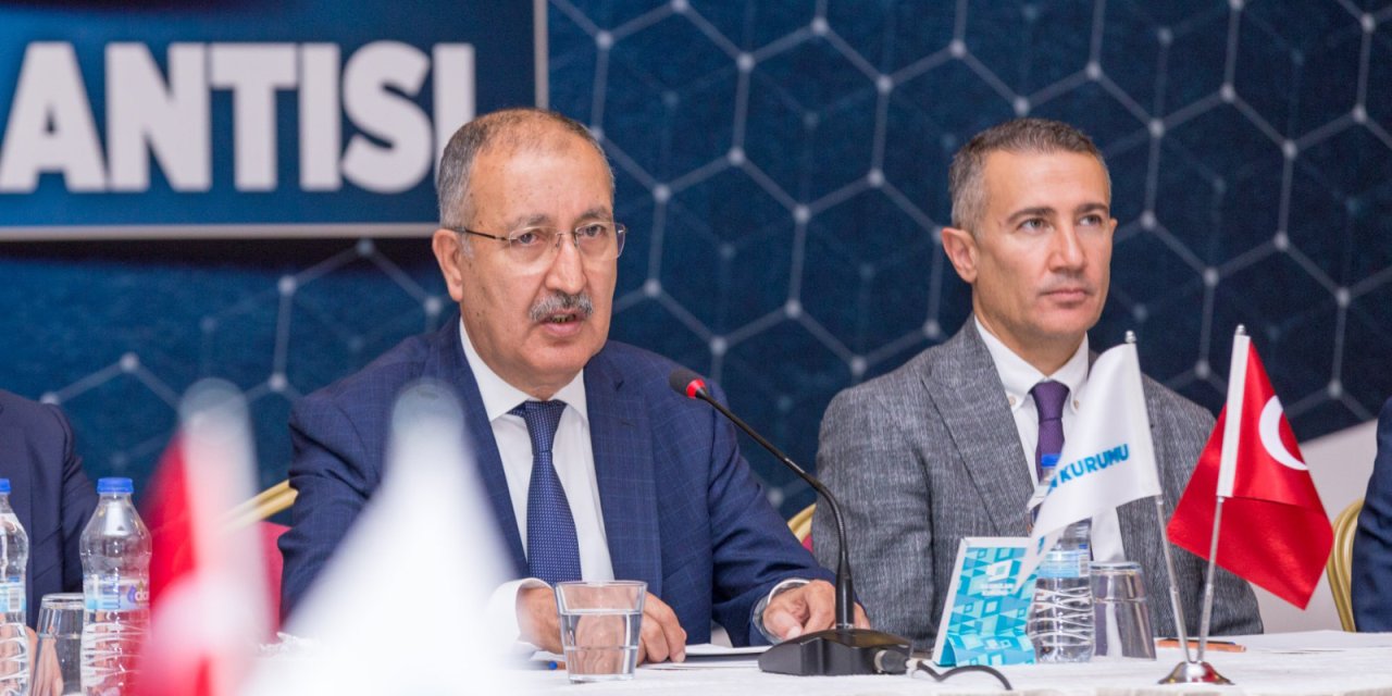 Erkılınç: İnternet Medyasını Zaptetmeyi Değil, Saygınlığını Artırmayı Hedefliyoruz