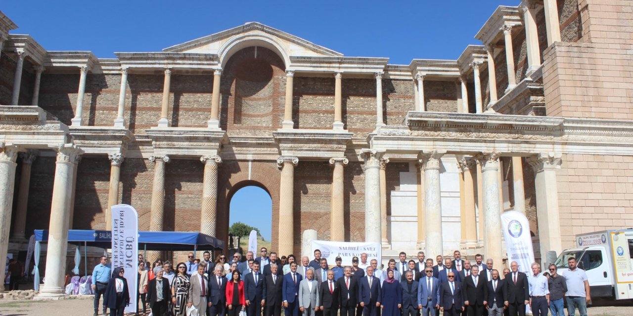 Paranın İlk Basıldığı Yerde Para Politikalarını Konuşup, Para Bastılar