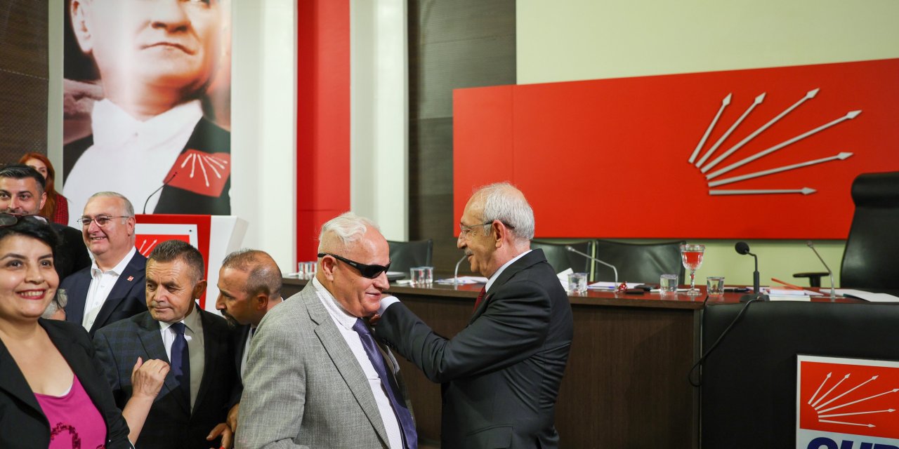 Kılıçdaroğlu, Engelli Vatandaşlarla Buluştu