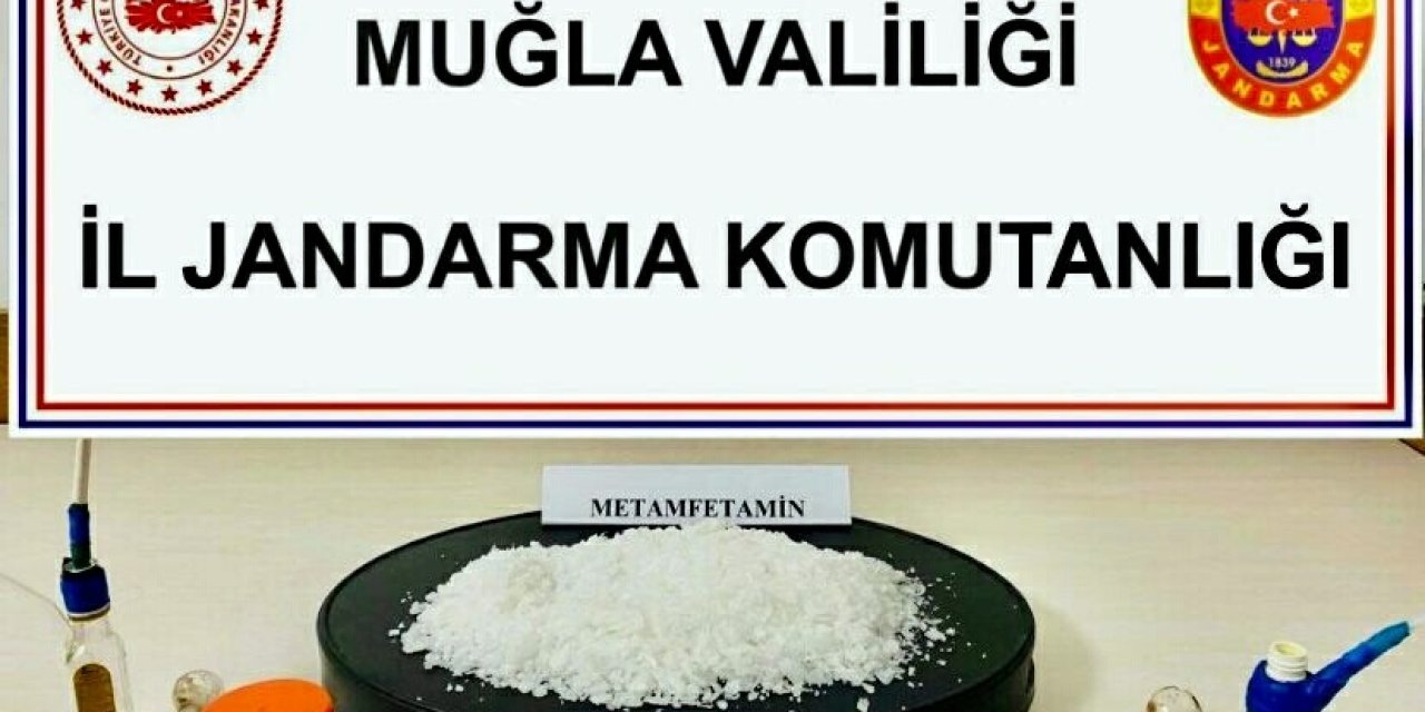 Fethiye'de 650 Gram Metamfetaminle Yakalanan 3 Kişiye Gözaltı