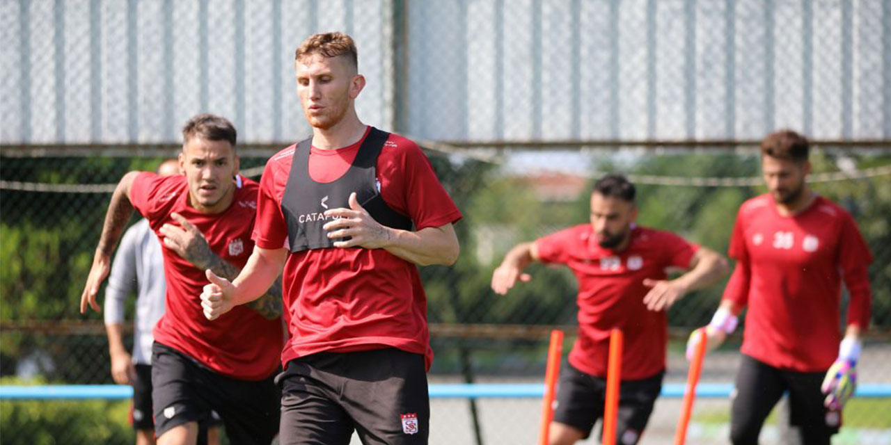 Sivasspor’un Çaykur Rizespor maçı ilk 11’i belli oldu