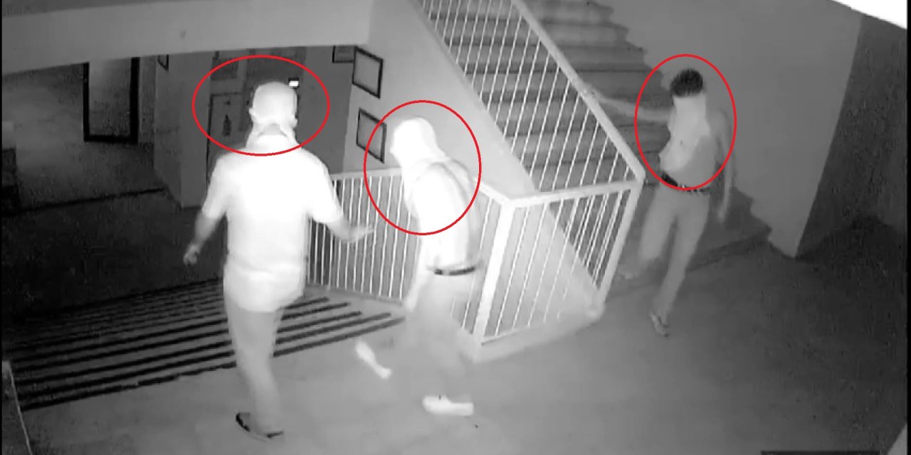 Yüzlerini Atlet Ve Tişörtle Kapatıp Unıcef’in Bağışladığı Bilgisayarları Çaldılar