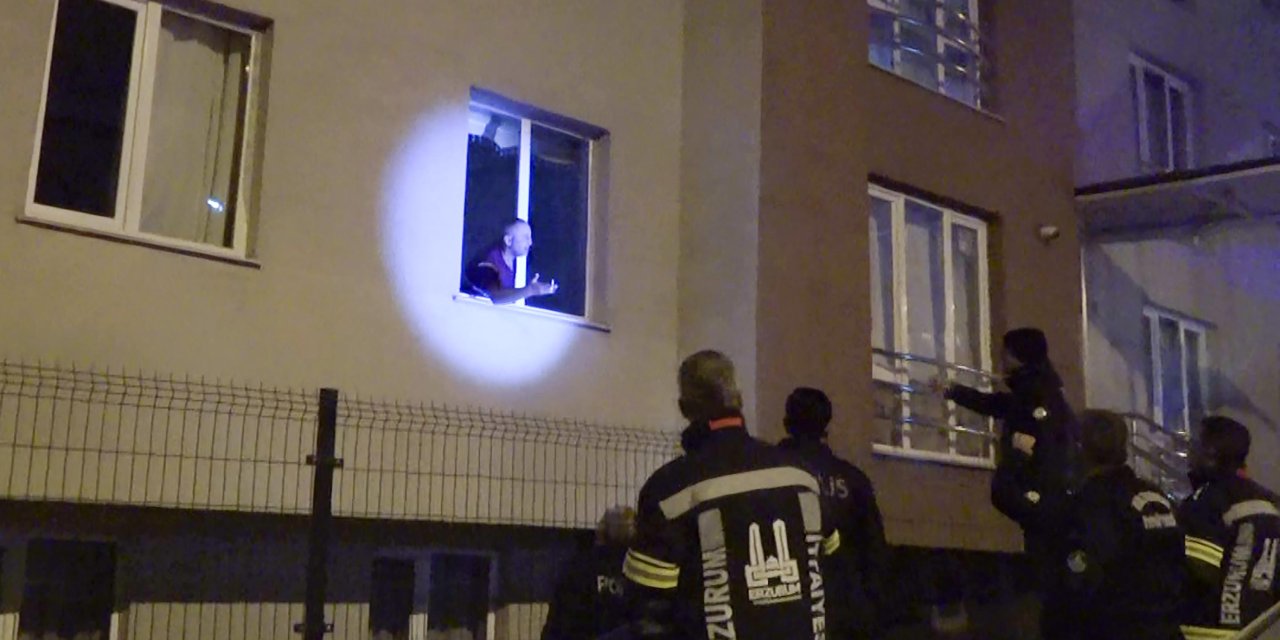 Eşinin Rehin Aldığı Kadın Ve 3 Çocuğu Operasyonla Kurtarıldı