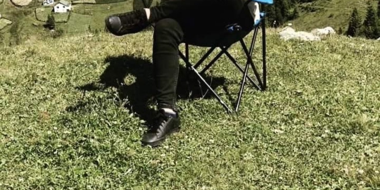 Ağır Hasarlı Bina Yıkım Sırasında İş Makinesinin Üzerine Devrildi; Operatör Öldü, 3 Yaralı (2)