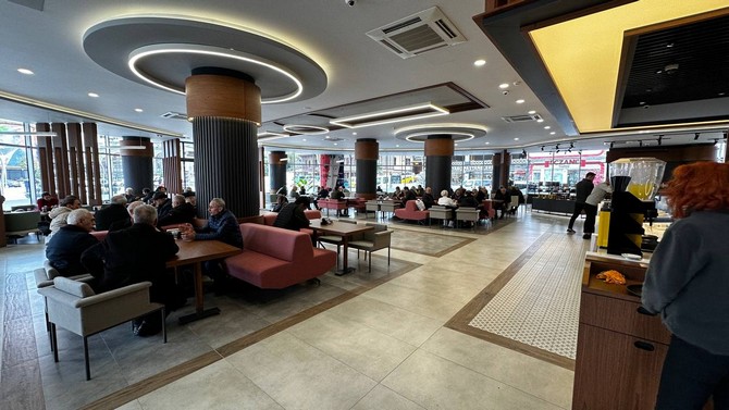 Rize Belediyesi Meydan Kafe Sosyal Tesisi Açıldı