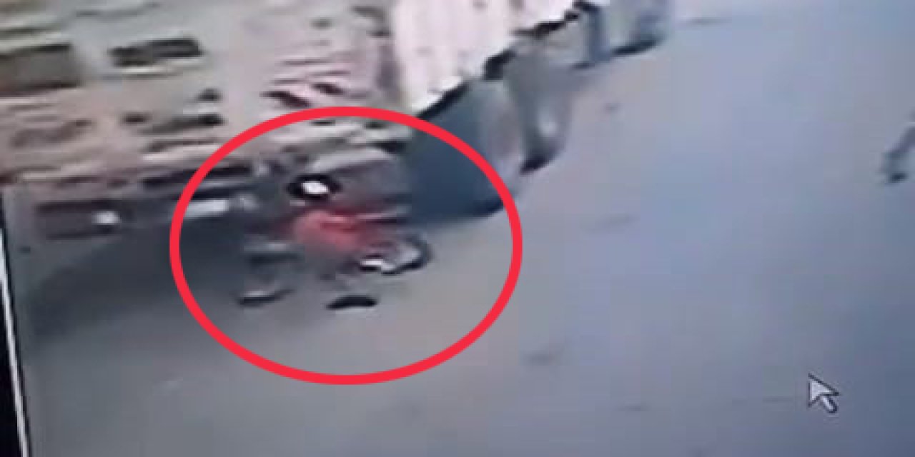 Bisikletini Kurtarmak İsteyen Çocuk Kamyonun Çarpmasıyla Yaralandı; Kaza Anı Kamerada
