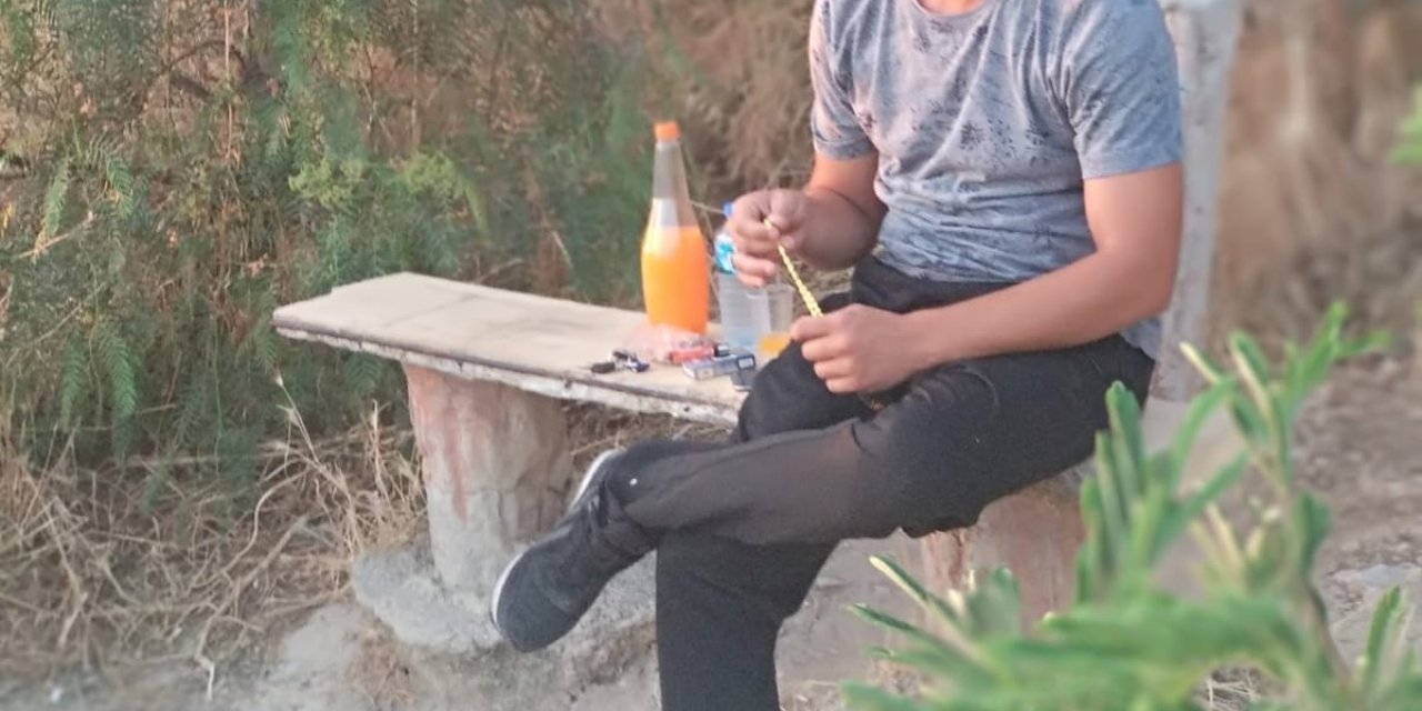 Kazada Otomobilden Fırlayan Sürücüye Demir Bariyer Saplandı