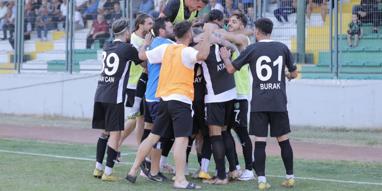 Efeler'de Teknik Direktör Kanber'in Keyfi Yerinde