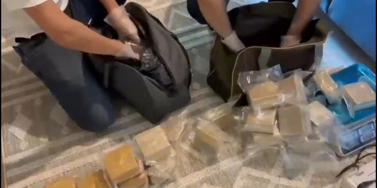 Bakan Yerlikaya: 19 İlde 45 Zehir Taciri Yakalandı