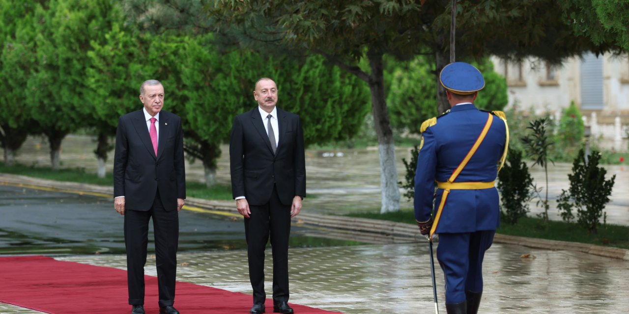 Cumhurbaşkanı Erdoğan, Nahçıvan’da Resmi Törenle Karşılandı - Ek Fotoğraflar