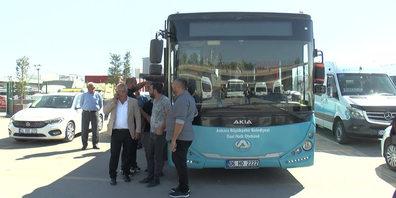 Ankara'da Özel Halk Otobüsçüleri, Araçlarını Satma Kararı Aldı