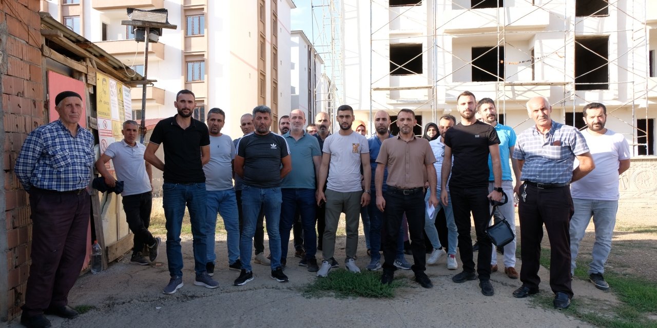 Konut Mağdurlarından Suç Duyurusu: Kimi Hayvanını, Kimi Emeklilik Parasını, Kimi Hayatını Kaybetti