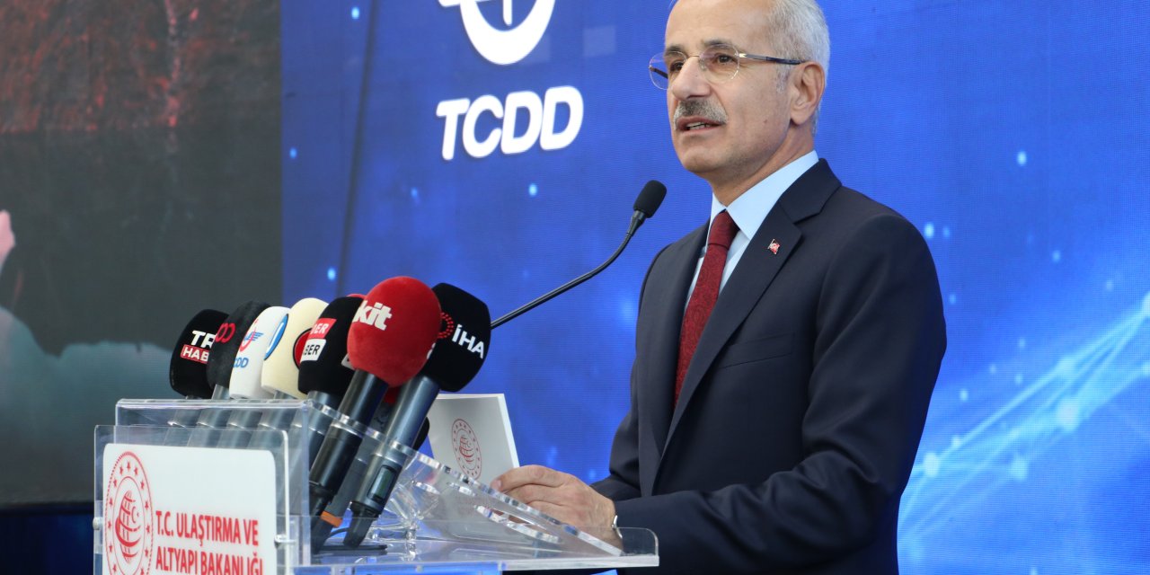 Bakan Uraloğlu: Zengezur Koridoru'nun Bitirilmesi İçin Çalışmaları Hızlandırdık