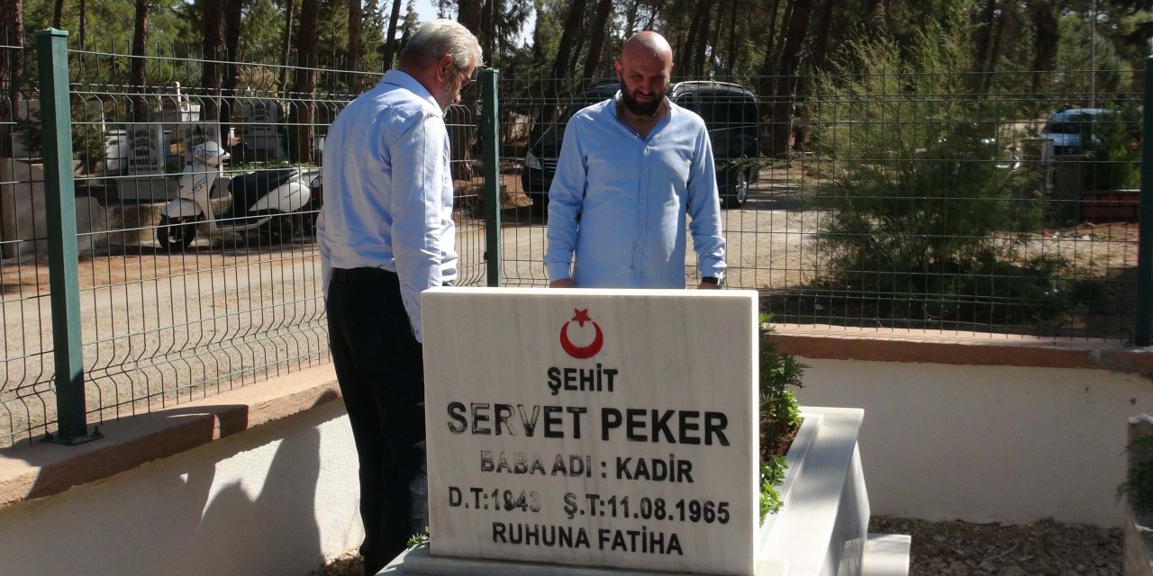 58 Yıl Sonra Şehit Babasının Mezarını Ziyaret Etti