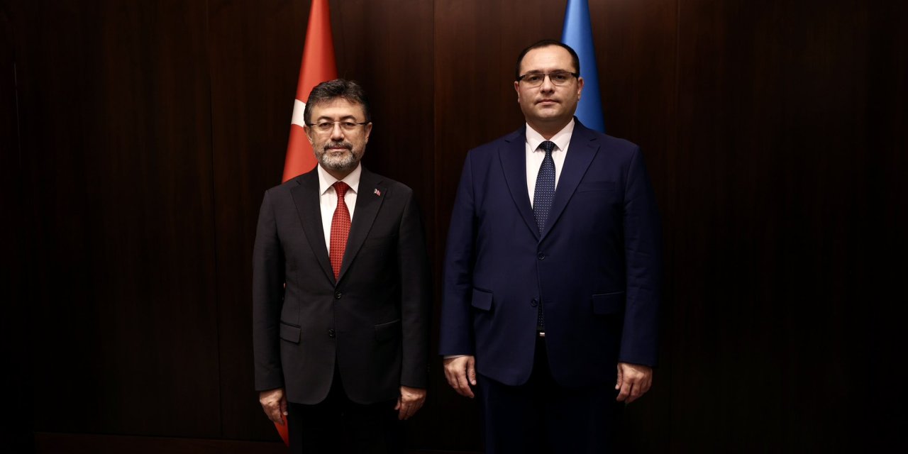 Bakan Yumaklı, Azerbaycanlı Mevkidaşı Memmedov İle Görüştü