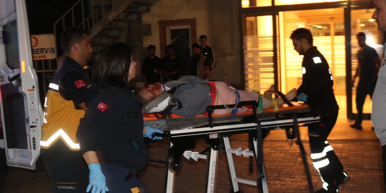 Eski Kayınpederi İle Kayınvalidesini Darbedip, 5'inci Kattan Düşüp Öldü