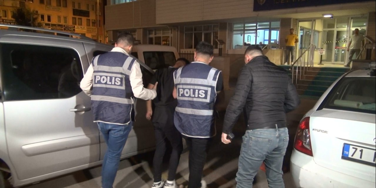 Kırıkkale'de 74 Yaşındaki Kişinin Parasını Kapkaç Yapan Şüpheli, Çorum'da Yakalandı