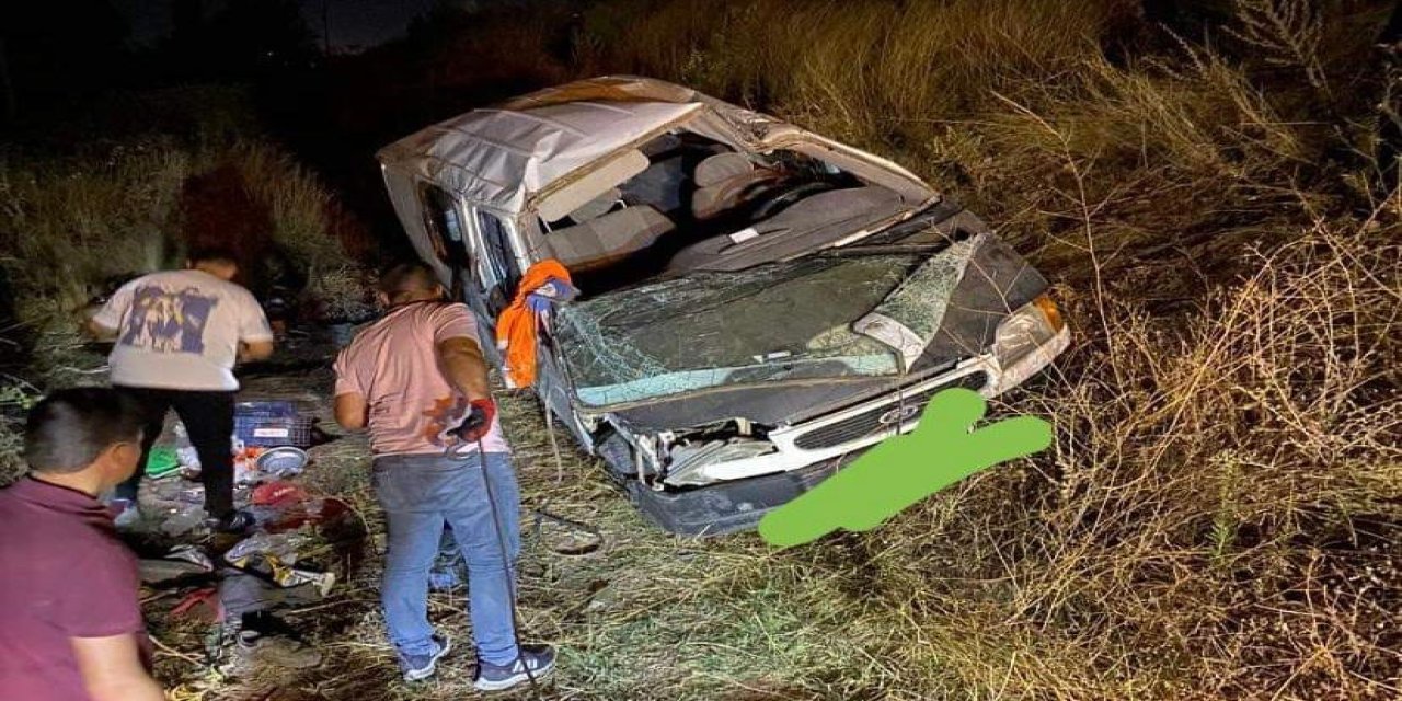 Minibüsle Otomobil Çarpıştı: 9 Yaralı