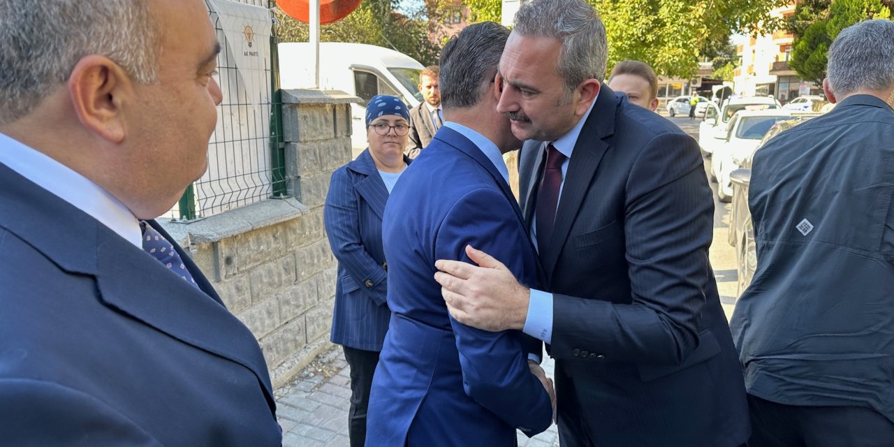 Abdulhamit Gül: Türkiye'nin Sivil Bir Anayasaya İhtiyacı Var