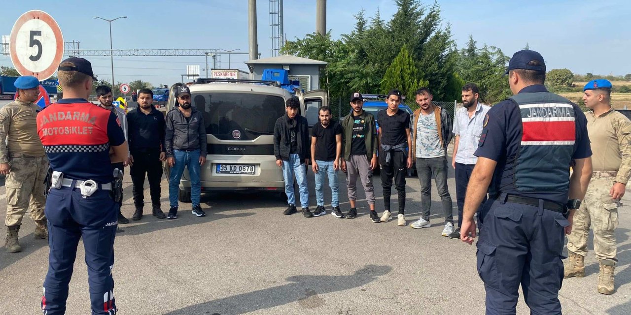 Edirne’de 109 Kaçak Göçmen Yakalandı, 2 Organizatör Gözaltına Alındı
