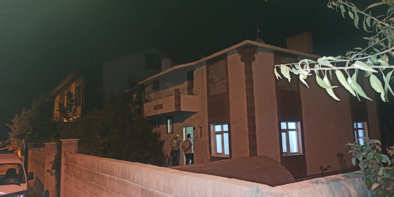 Kızının Dini Nikahlı Eşini Sopayla Döverek Öldürdü