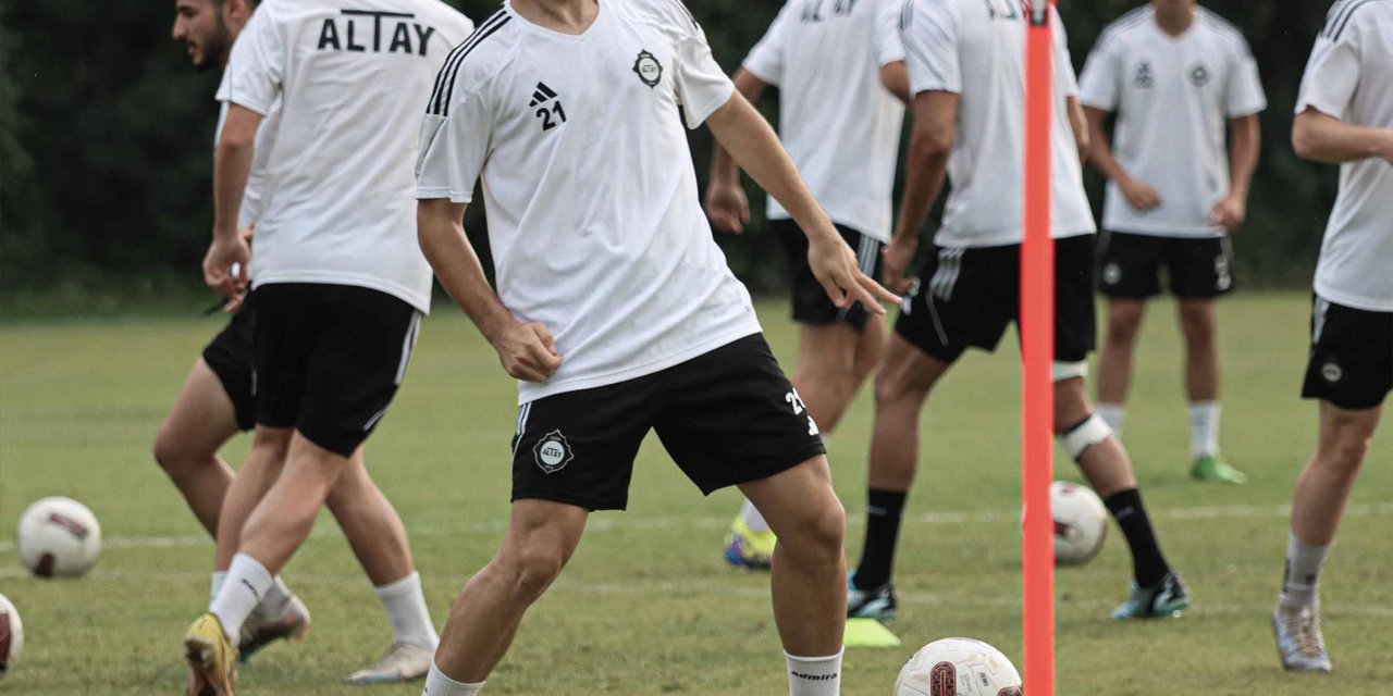 Altay'da Ali Formaya Yakın