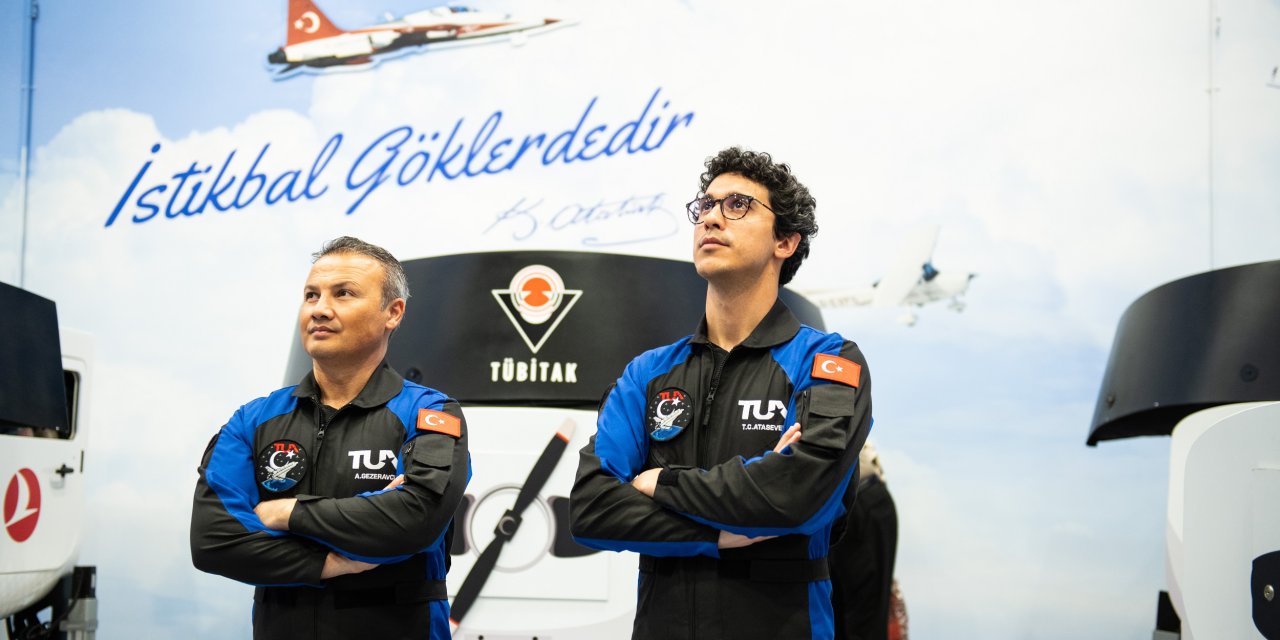 Astronot Ve Kozmonotlar Guhem'e Hayran Kaldı