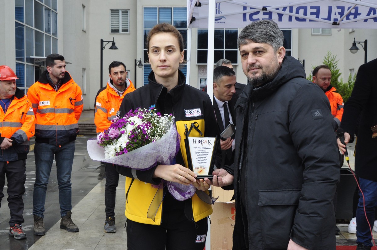 Hopa Arama Kurtarma ekibi deprem bölgesinden Artvin'e döndü