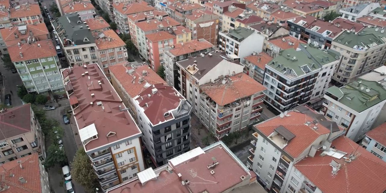 Bahçelievler'de Patlamanın Meydana Geldi Binanın Havadan Fotoğraflandı