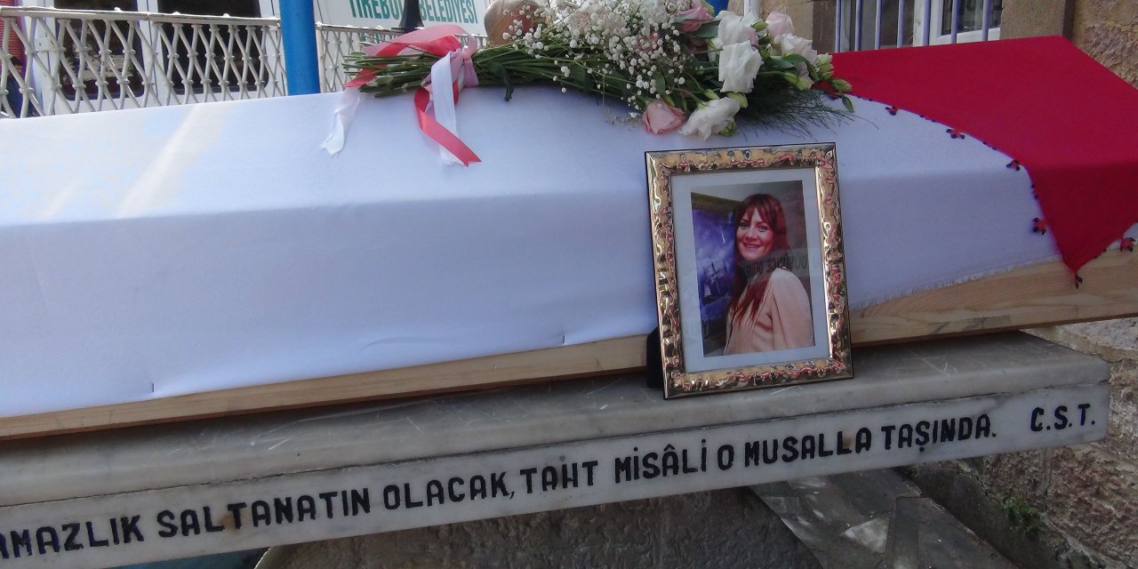 Oyuncu Seda Fettahoğlu, Memleketinde Toprağa Verildi