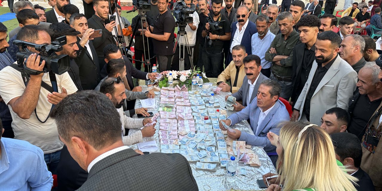 'tıvorlu İsmail’in Oğlunun Düğününde 6,9 Milyon Liralık Takı Takıldı