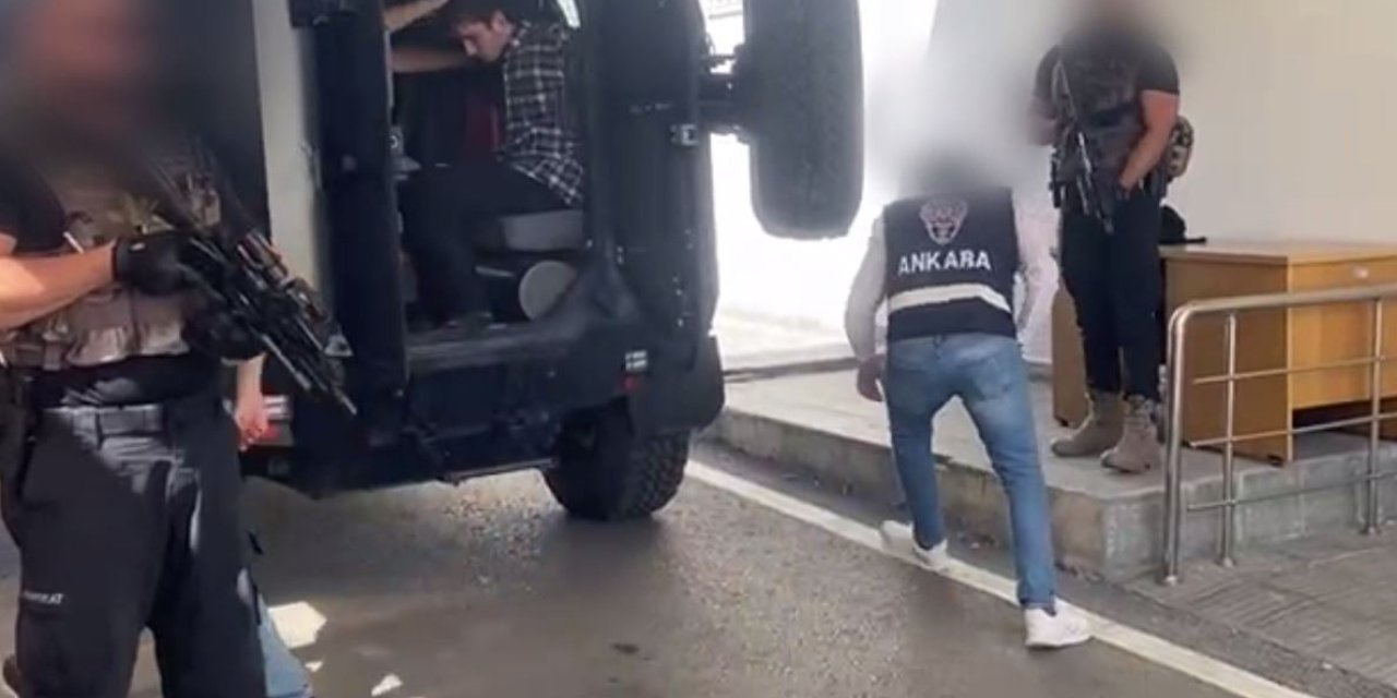 Deaş'lı 3 İnternet Korsanı Tutuklandı