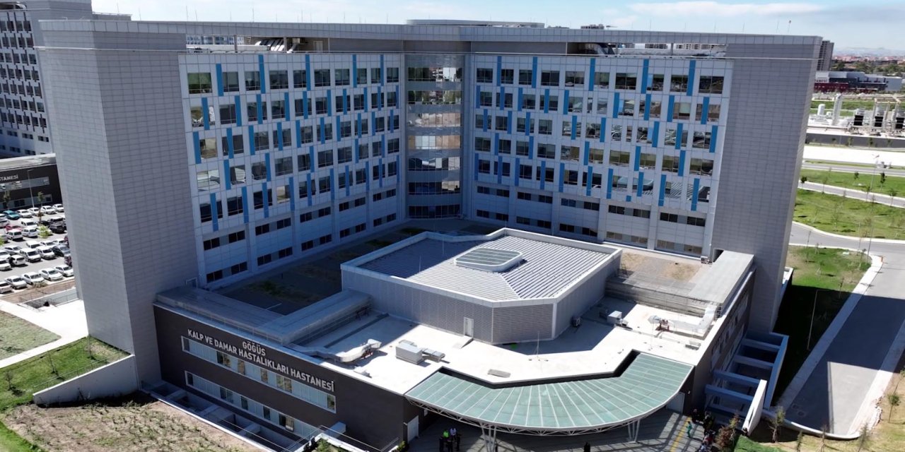 Ankara Etlik Şehir Hastanesi, 1 Yılda 5 Milyon Hastaya Hizmet Verdi