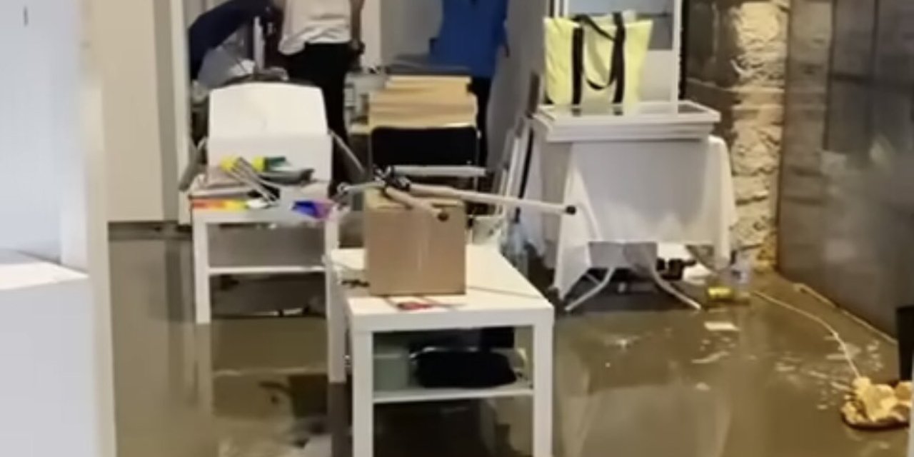 Contemporary İstanbul'u Su Bastı