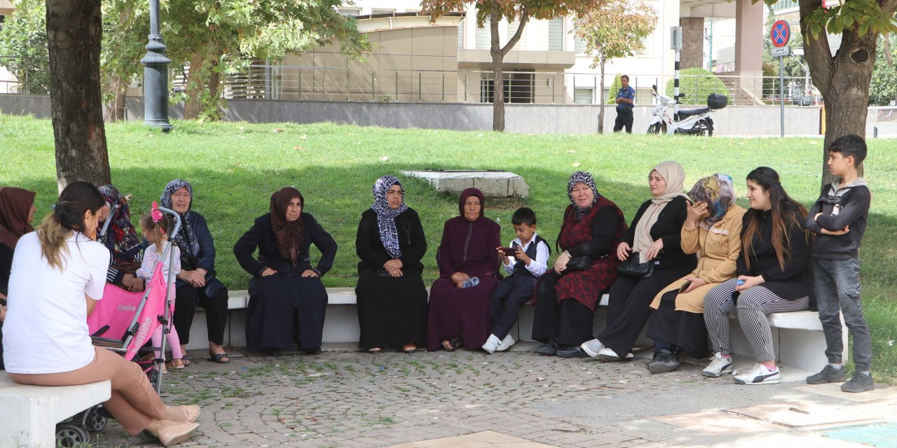 Ev Alma Umuduyla Dolandırıldıklarını Öne Sürerek Eylem Yaptılar