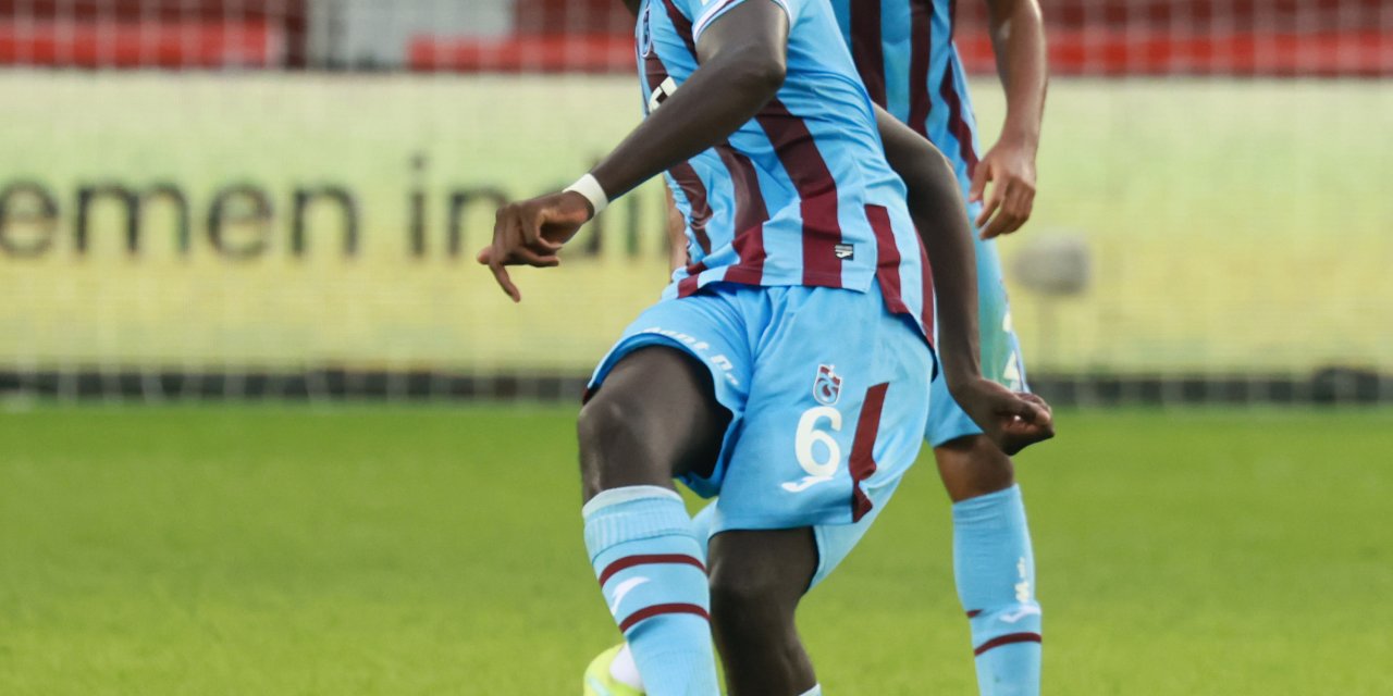 Trabzonspor, Mendy’nin Kırmızı Kartı İçin Federasyona Başvuracak