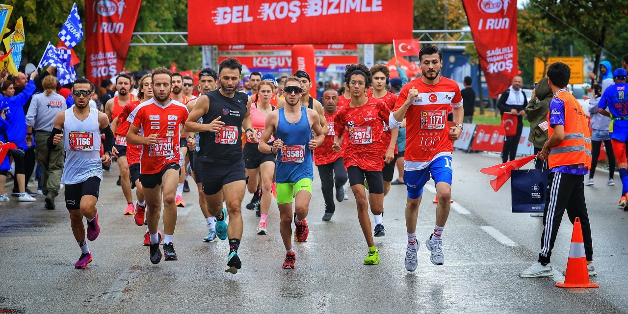 4 Bin 500 Yarışmacı 'eker I Run 2023'te 'Koşuyoruz' Dedi