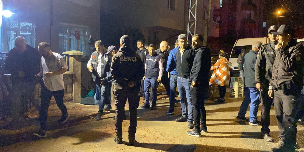 Düğün Magandalarına Silah Atılmaması Uyarısı Yapan Polislere Saldırı: 4 Polis Yaralı