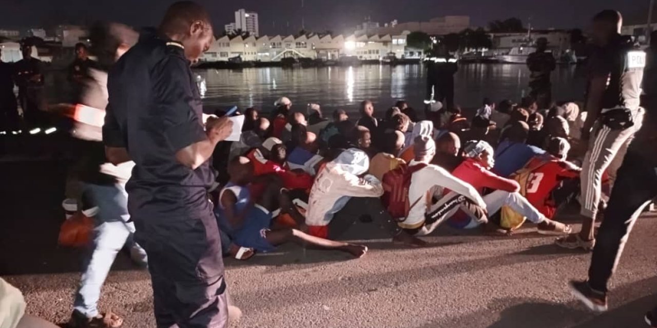 Senegal Donanması, 3 Günde 600’den Fazla Göçmen Yakaladı