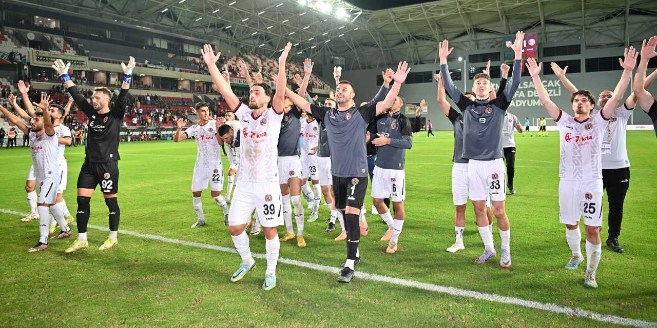 Turgutluspor Bayram Yaptı